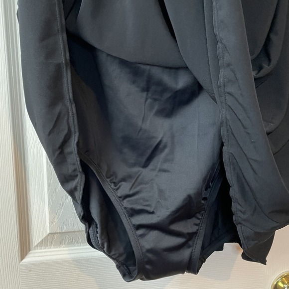 New Great Lengths Swimdress Womens 24 Tummy Control Floral Swimsuit Plus Size - Picture 3 of 16